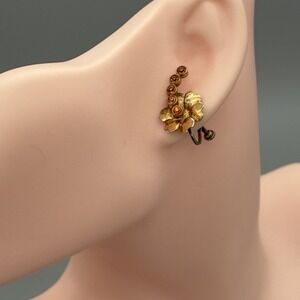 VTG Sterling Silver Floral Design Amber colored rhinestones Screw Back Earrings